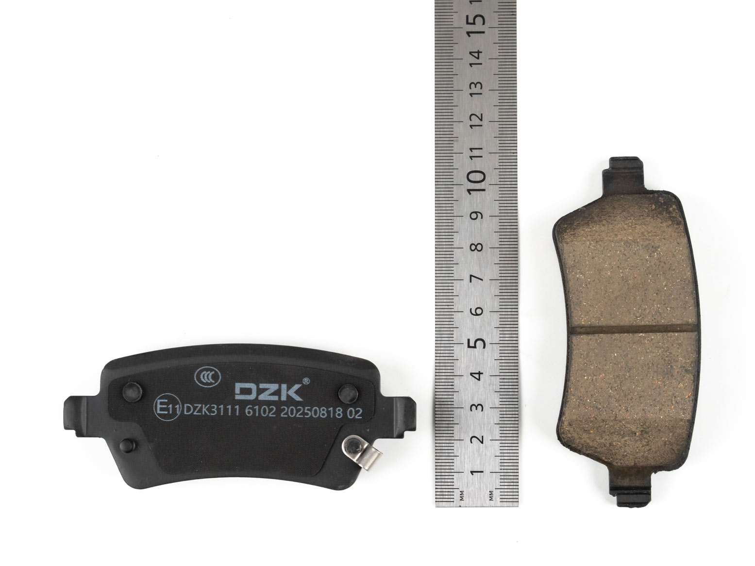 Задние тормозные колодки DZK для GEELY COOLRAY NEW GEN 1 2023 - н.в. 1.5 AMT7 174 FWD