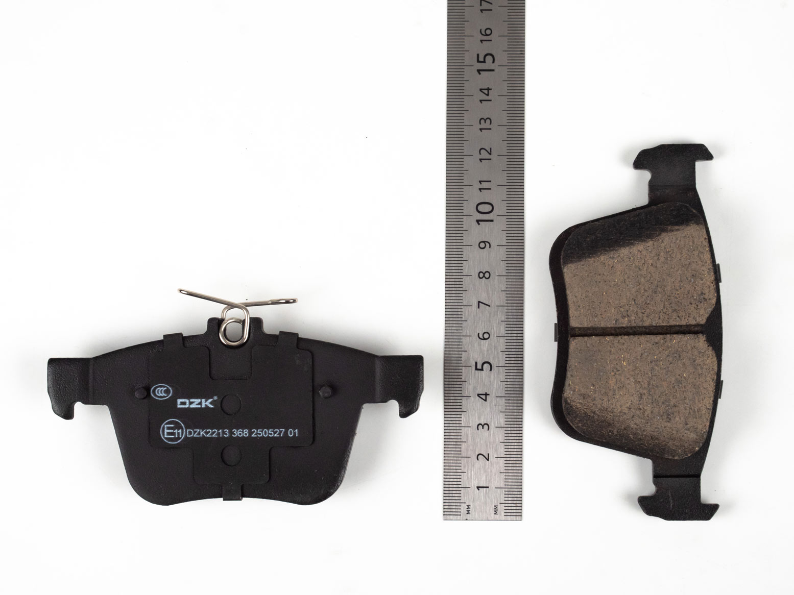 Задние тормозные колодки DZK для SKODA KODIAQ GEN 1 2016 - 2023 2.0 TFSI AMT7 180 AWD