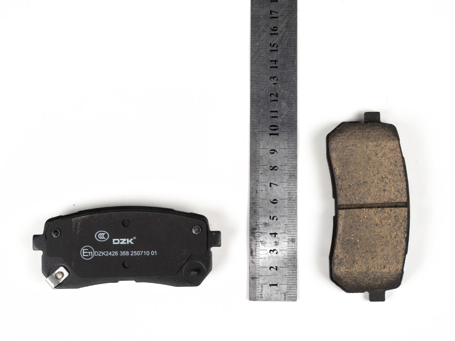 Задние тормозные колодки DZK для HYUNDAI SANTA FE GEN 4 2018 - 2024