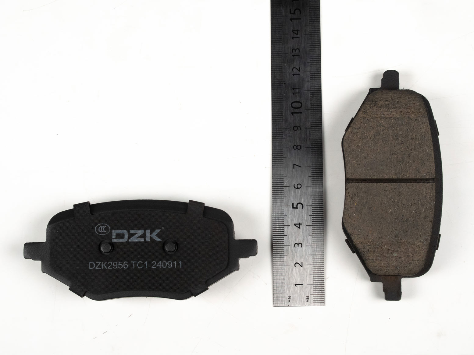 Задние тормозные колодки DZK для Changan CS95 GEN 1 REST 2 2023 - н.в. 2.0 AT8 226 AWD