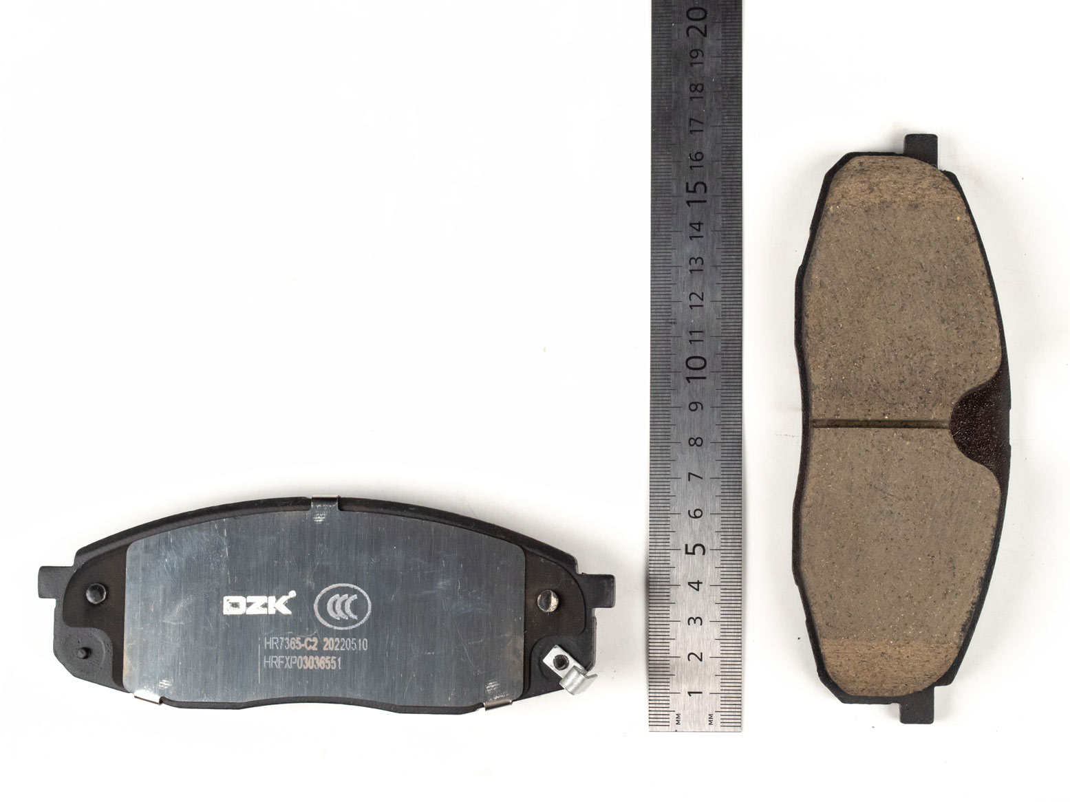 Передние тормозные колодки DZK для AITO M5 GEN 1 2022 - н.в.