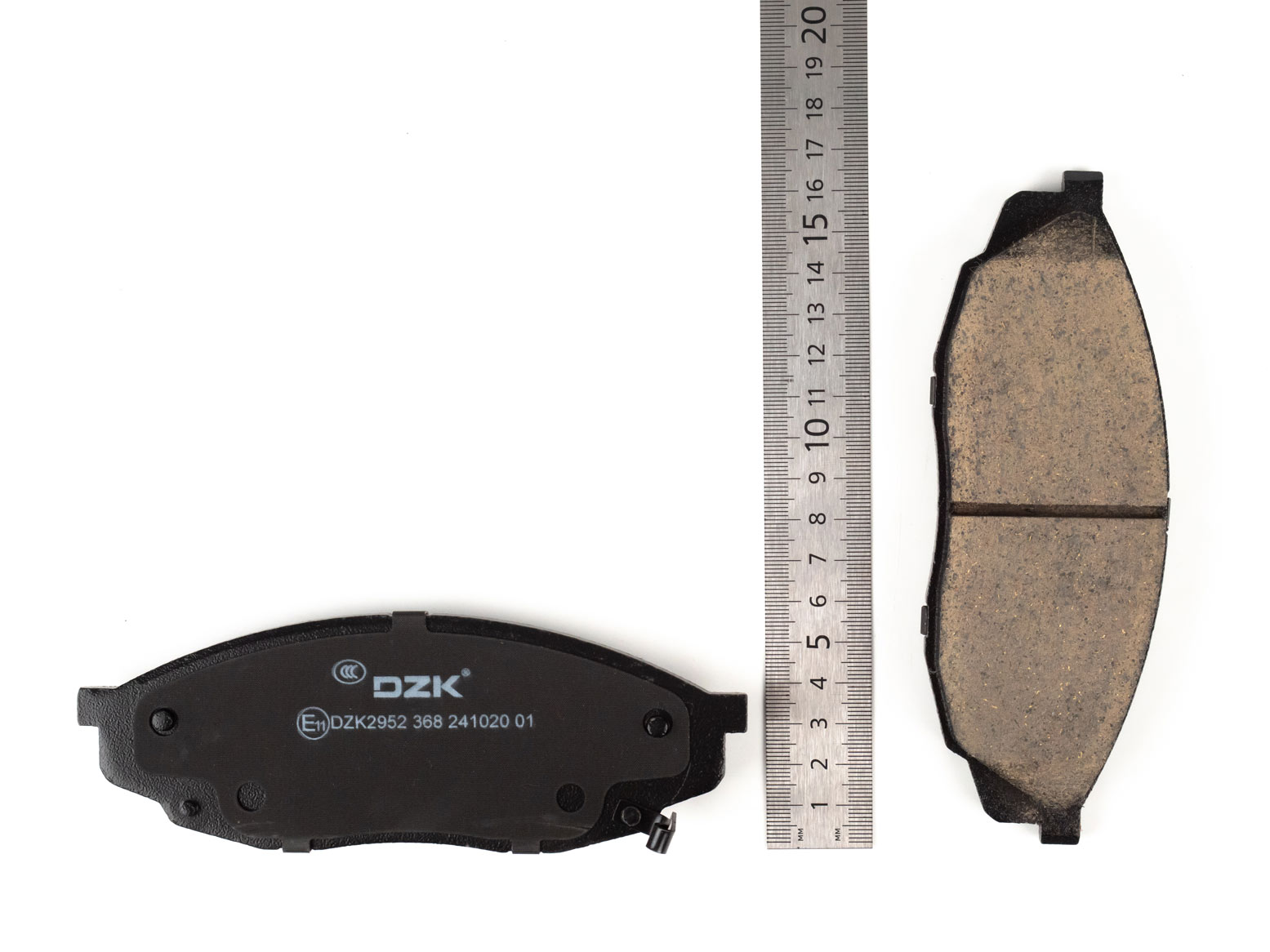 Передние тормозные колодки DZK для Changan UNI-K GEN 1 2020 - н.в. 2.0 AT8 226 AWD