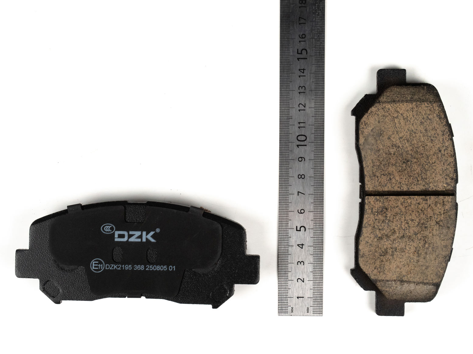 Передние тормозные колодки DZK для Mazda CX-5 GEN 2 2016 - 2026 2.0